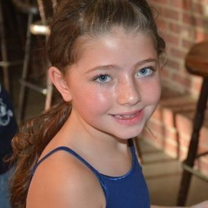 Meet your Posher, Olivia